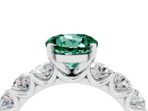 White gold Round Cut Green Sapphire Prong Setting with Side Stones on a Pave Band_4