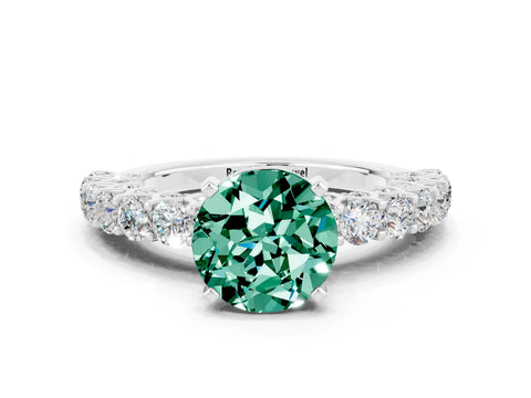 White gold Round Cut Green Sapphire Solitaire Ring with Shared Prong Pavé Band and Four-Prong Setting