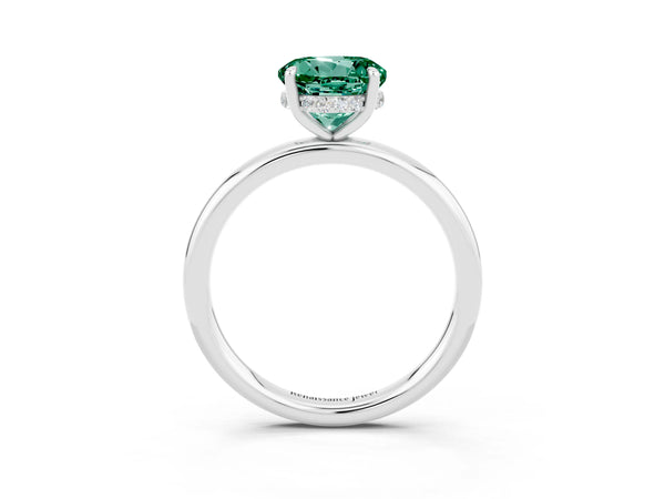 White gold Round Cut Green Sapphire Solitaire Ring with Thin Band and Four-Prong Setting