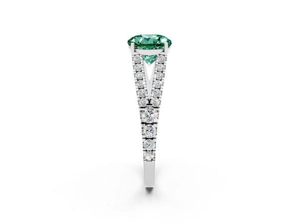 White gold Round Cut Green Sapphire Split Shank Pavé Engagement Ring with Four-Prong Setting