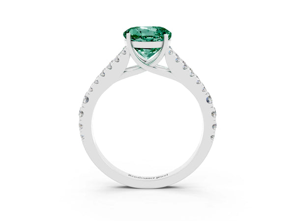 White gold Round Cut Green Sapphire Split Shank Pavé Engagement Ring with Four-Prong Setting