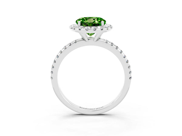 Silver Round Cut Halo Round Diamond Pavé Band Four-Prong Ring