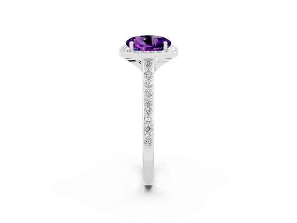 Platinum Round Cut Halo Round Diamond Pavé Band with Four-Prong Setting