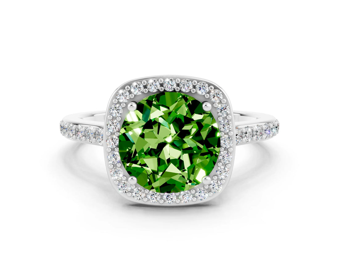 White gold Round Cut Halo Round Diamond Pavé Band with Four-Prong Setting