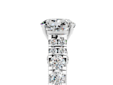 White gold Round Cut Moissanite Classic Solitaire Ring with Pavé Band and Four-Prong Setting_5
