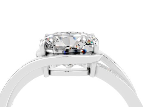 White gold Round Cut Moissanite Solitaire Ring with Split Shank and Prong Setting_4