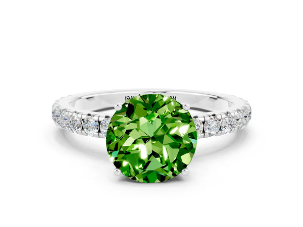 White gold Round Cut Peridot Pavé Solitaire Engagement Ring with Four-Prong Setting