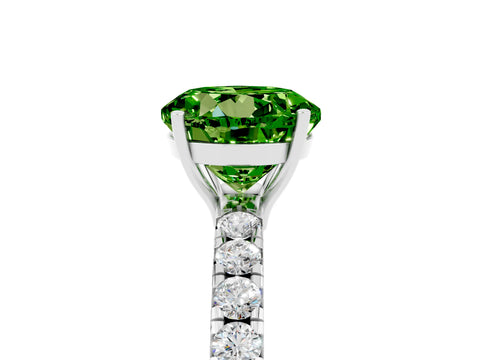 White gold Round Cut Peridot Pavé Solitaire Engagement Ring with Four-Prong Setting_17