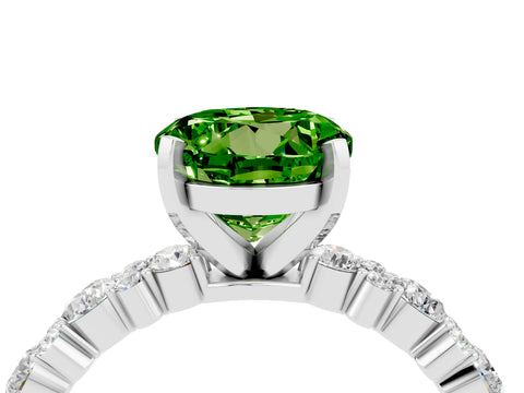 White gold Round Cut Peridot Side Stone Solitaire Ring with Round  and Four-Prong Setting_52