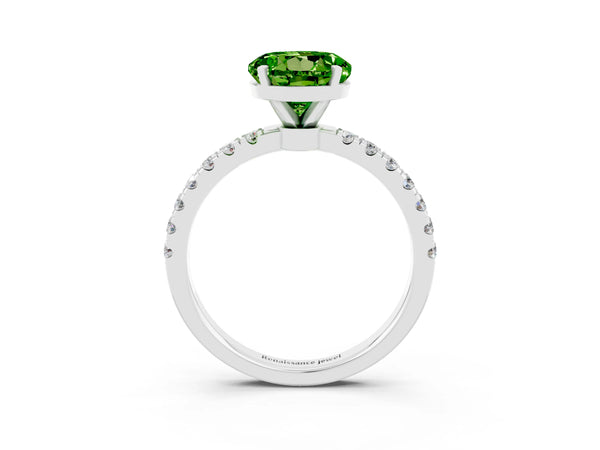 White gold Round Cut Peridot Solitaire Ring with Pavé Accents and Four-Prong Setting