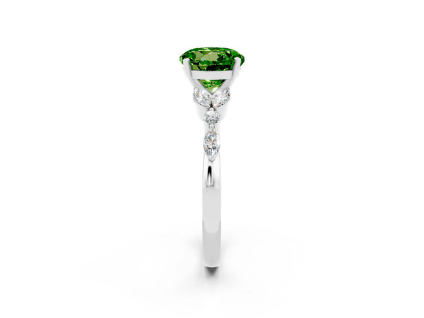 White gold Round Cut Peridot Solitaire Ring with Side Stones and Four-Prong Setting