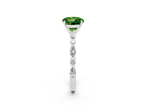 White gold Round Cut Peridot Solitaire with Side Stones on a Pavé Band and Four-Prong Setting_2
