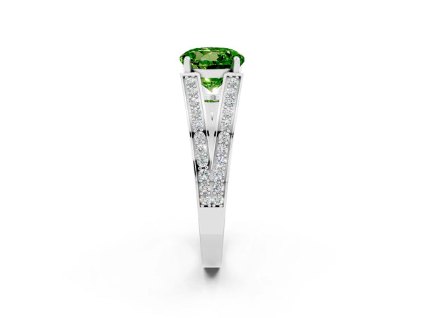 White gold Round Cut Peridot Split Shank Ring with Pavé Band and Four-Prong Setting