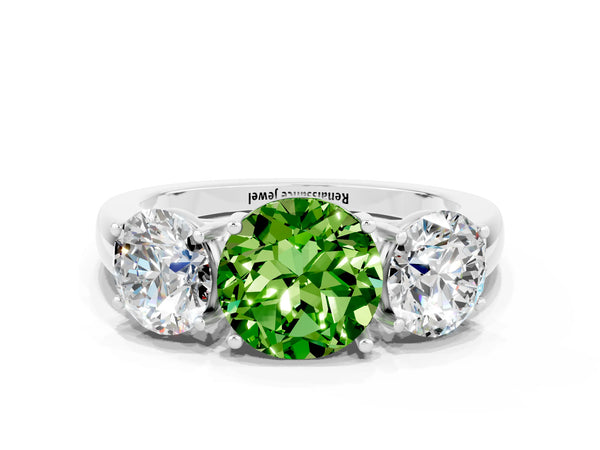 Platinum Round Cut Peridot Three-Stone Ring with Four-Prong Setting and Classic Band