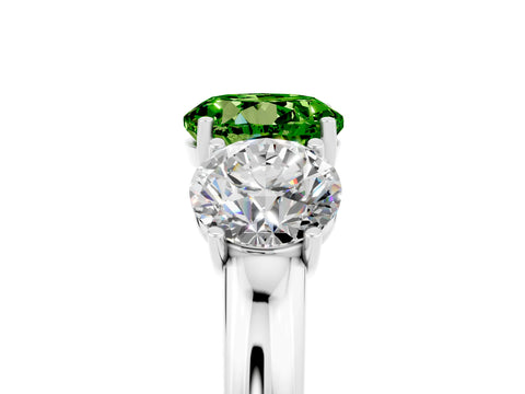 White gold Round Cut Peridot Three-Stone Ring with Four-Prong Setting and Classic Band_5