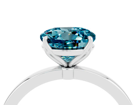 White gold Round Cut Solitaire Diamond Ring with Thin Band and Four-Prong Setting_4