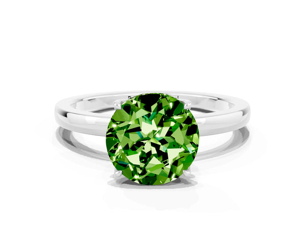 White gold Round Cut Solitaire Diamond Ring with Thin Band and Four-Prong Setting