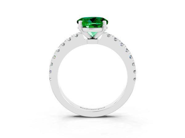 Platinum Round Cut Solitaire Emerald with Pavé Band and Four-Prong Setting