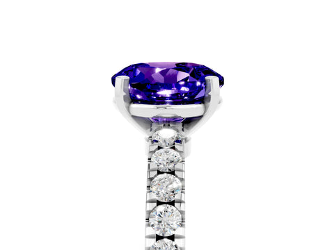 White gold Round Cut Solitaire Diamond with Pavé Band and Four-Prong Setting_5