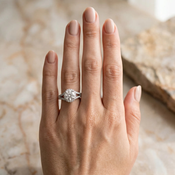 White gold Round Cut Solitaire Diamond with Pavé Twist Band and Four-Prong Setting