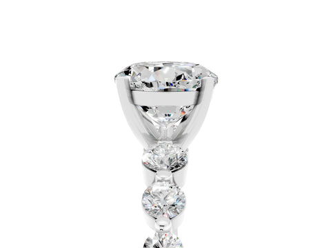 White gold Round Cut Solitaire Moissanite Ring with Pave Band and Four-Prong Setting_5