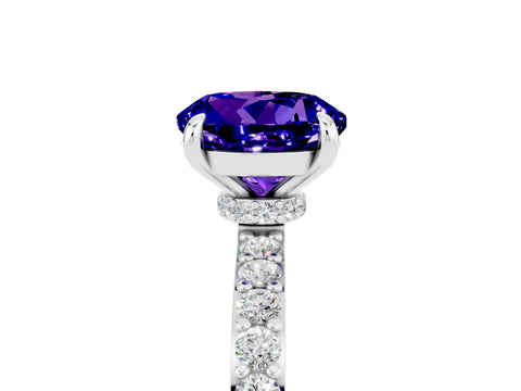 White gold Round Cut Tanzanite Ring with Pavé Band and Four-Prong Setting_5