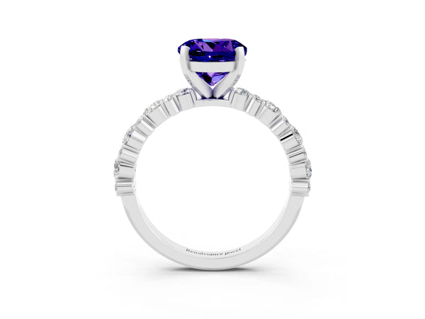 White gold Round Cut Tanzanite Side Stone Solitaire Ring with Round  and Four-Prong Setting