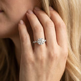 White gold Round Diamond Cluster Prong-Set Solitaire Ring_14