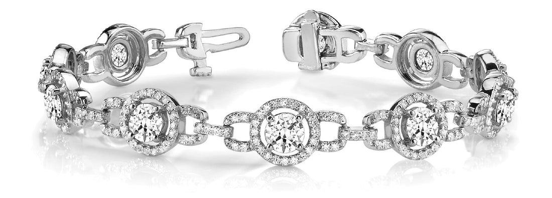 White gold Round Diamond Halo Link Bracelet with Prong Setting