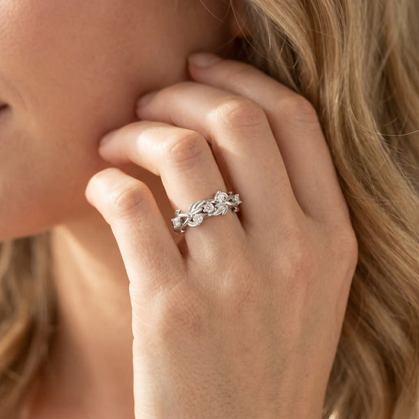 White gold Round Diamond Leaf Motif Band with Prong Setting