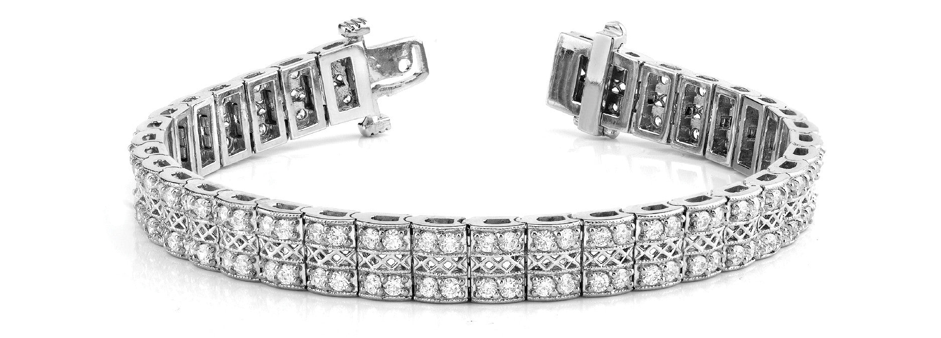 White gold Round Diamond Pavé Tennis Bracelet with Box Clasp
