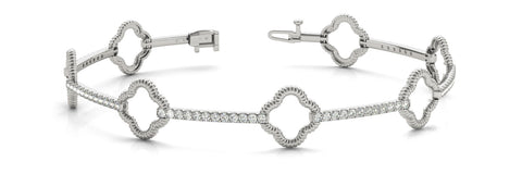 White gold Round Diamond Pave Clover Link Bracelet with Rope Band and Four-Prong Setting