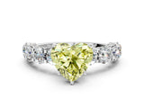 White gold Round Diamond Side Stone Engagement Ring with Six-Prong Setting_22