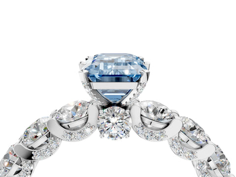 White gold Round Diamond Side Stone Engagement Ring with Six-Prong Setting_4
