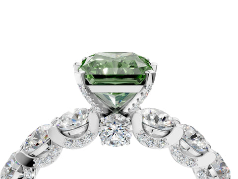 White gold Round Diamond Side Stone Engagement Ring with Six-Prong Setting_4