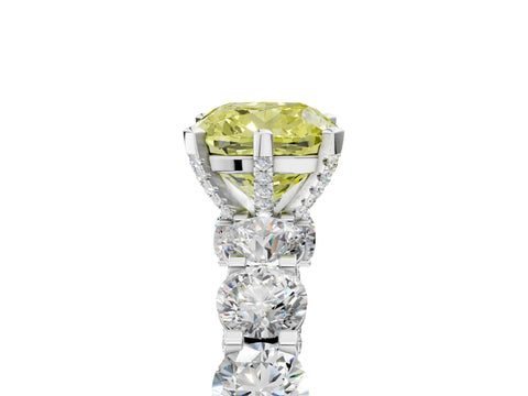 White gold Round Diamond Side Stone Engagement Ring with Six-Prong Setting_5