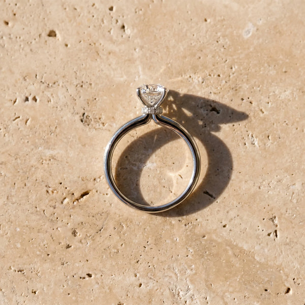 White gold Round Diamond Solitaire Ring with Classic Band and Four-Prong Setting