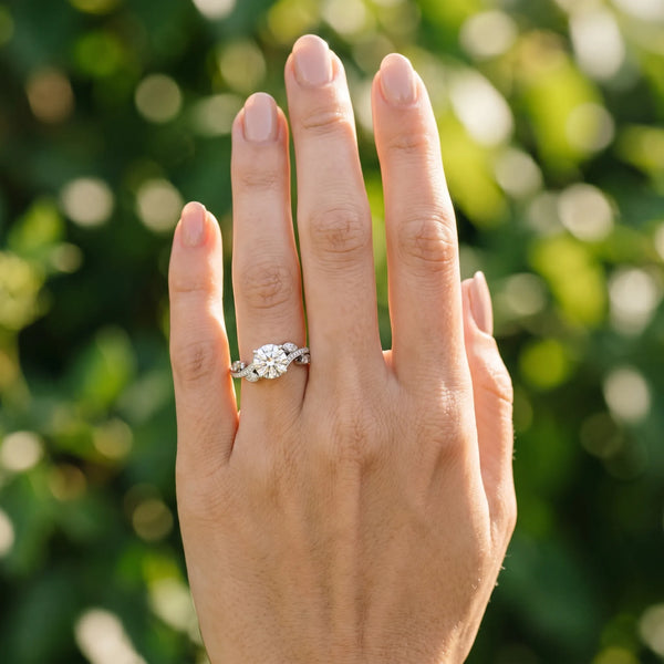 White gold Round Diamond Swirl Band with Prong Setting