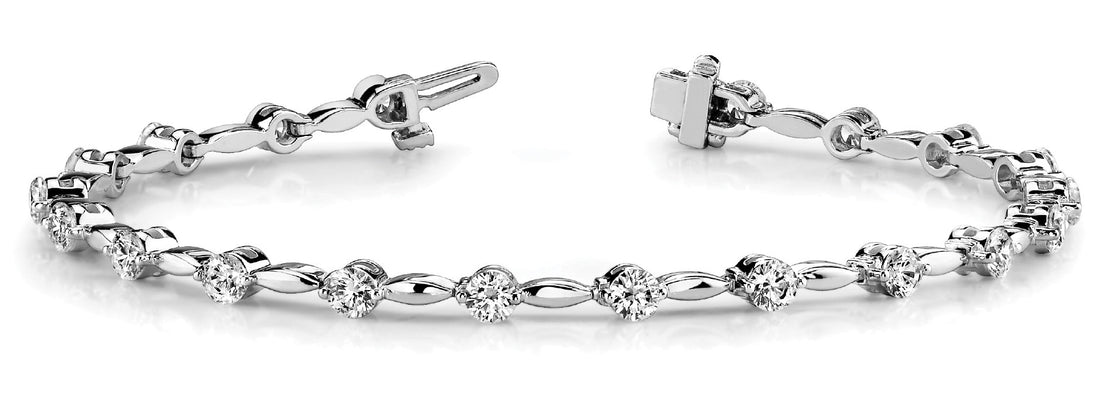 White gold Round Diamond Tennis Bracelet with Bezel Setting and Link Band