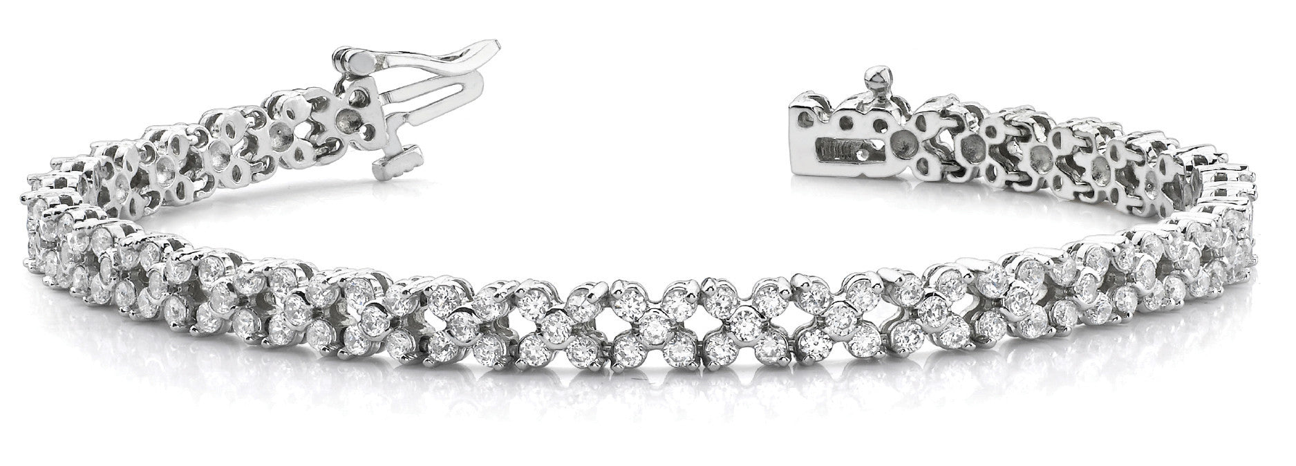 White gold Round Diamond Tennis Bracelet with Prong Setting and Link Band