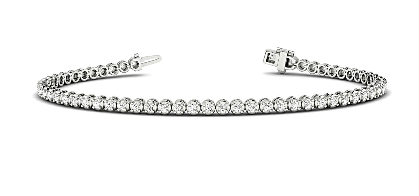 White gold Round Diamond Tennis Bracelet with Prong Setting on a Classic Chain Band