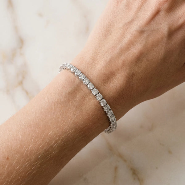 White gold Round Diamond Tennis Bracelet with Prong Setting