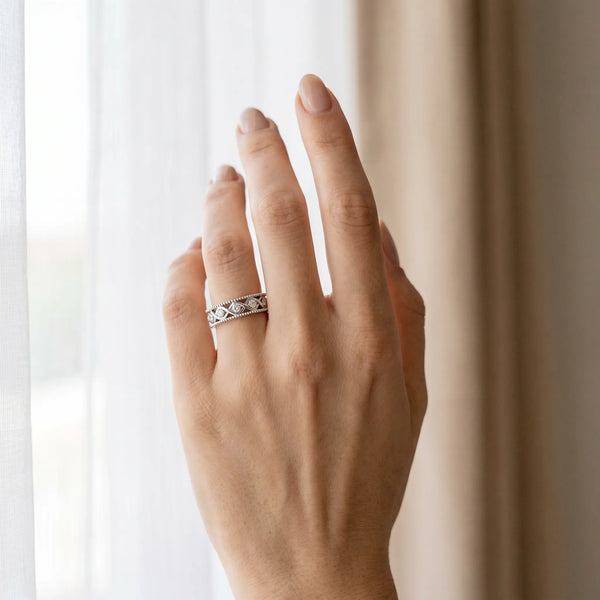 Platinum Round Diamond Twist Milgrain Band with Bezel Setting