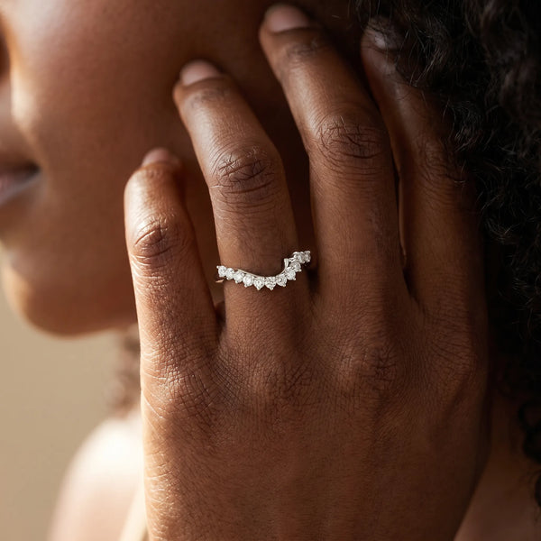White gold Round Diamond V-Shaped White Gold Band with Prong Setting