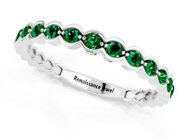 Sterling Silver Round Lab-Grown Emerald Bezel Set Stackable Wedding Band with Scalloped Links