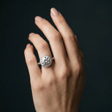 White gold Round Halo Diamond Engagement Ring with Twisted Band and Four-Prong Setting_12