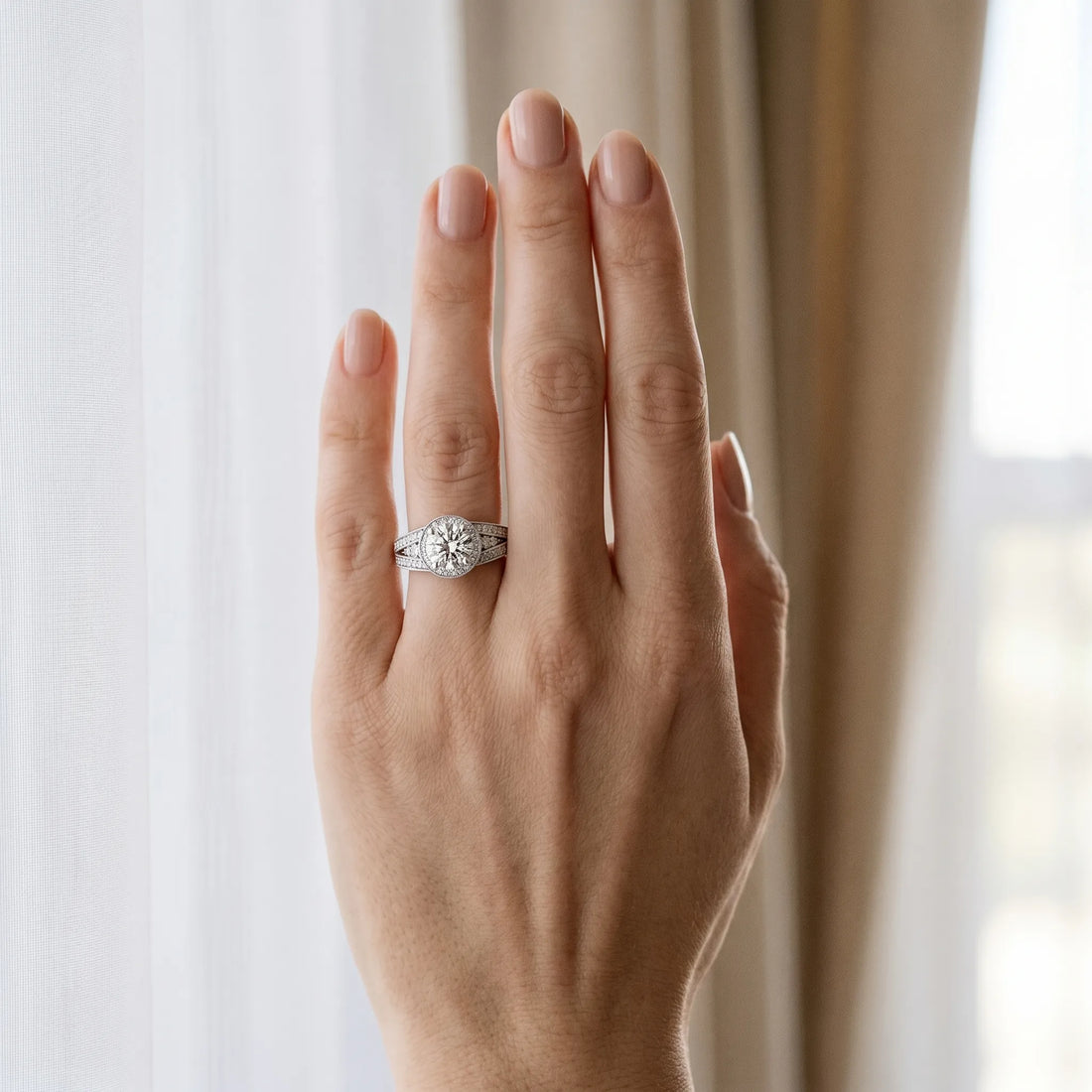 White gold Round Halo Diamond Split Shank Ring with Prong Setting_24