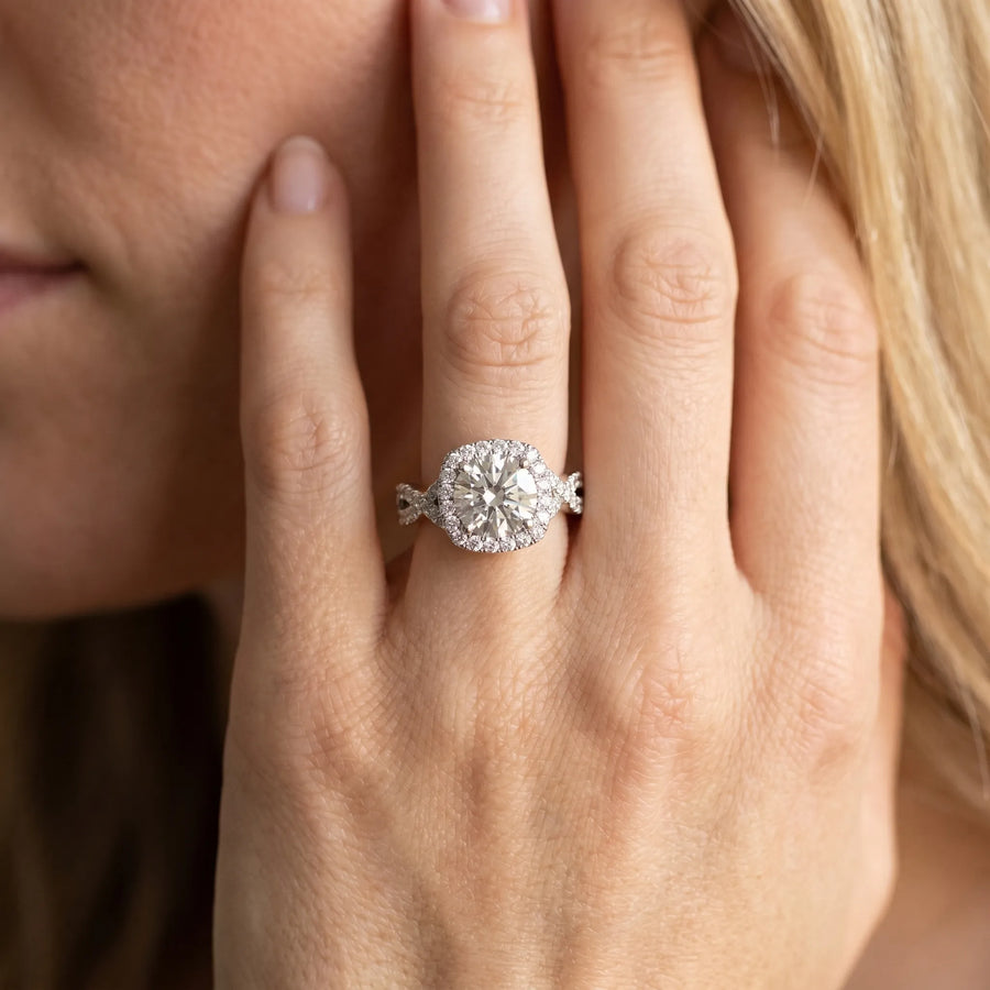 White gold Round Halo Twist Band Diamond Engagement Ring with Prong Setting