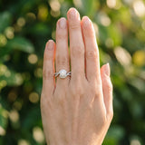 White gold Round Halo Twist Band Solitaire Prong Setting_27