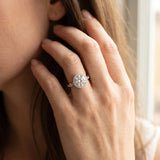 White gold Round Halo Twist Band Solitaire Ring_14